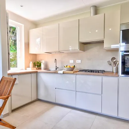 Casa Riva - Giardino E Posto Auto Privato A Pochi Minuti Dalle Spiagge - 4 Posti Letto راباللو