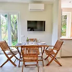 Casa Riva - Giardino E Posto Auto Privato A Pochi Minuti Dalle Spiagge - 4 Posti Letto * Rapallo