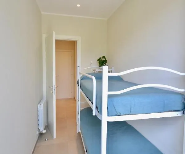 Casa Riva - Giardino E Posto Auto Privato A Pochi Minuti Dalle Spiagge - 4 Posti Letto Appartement